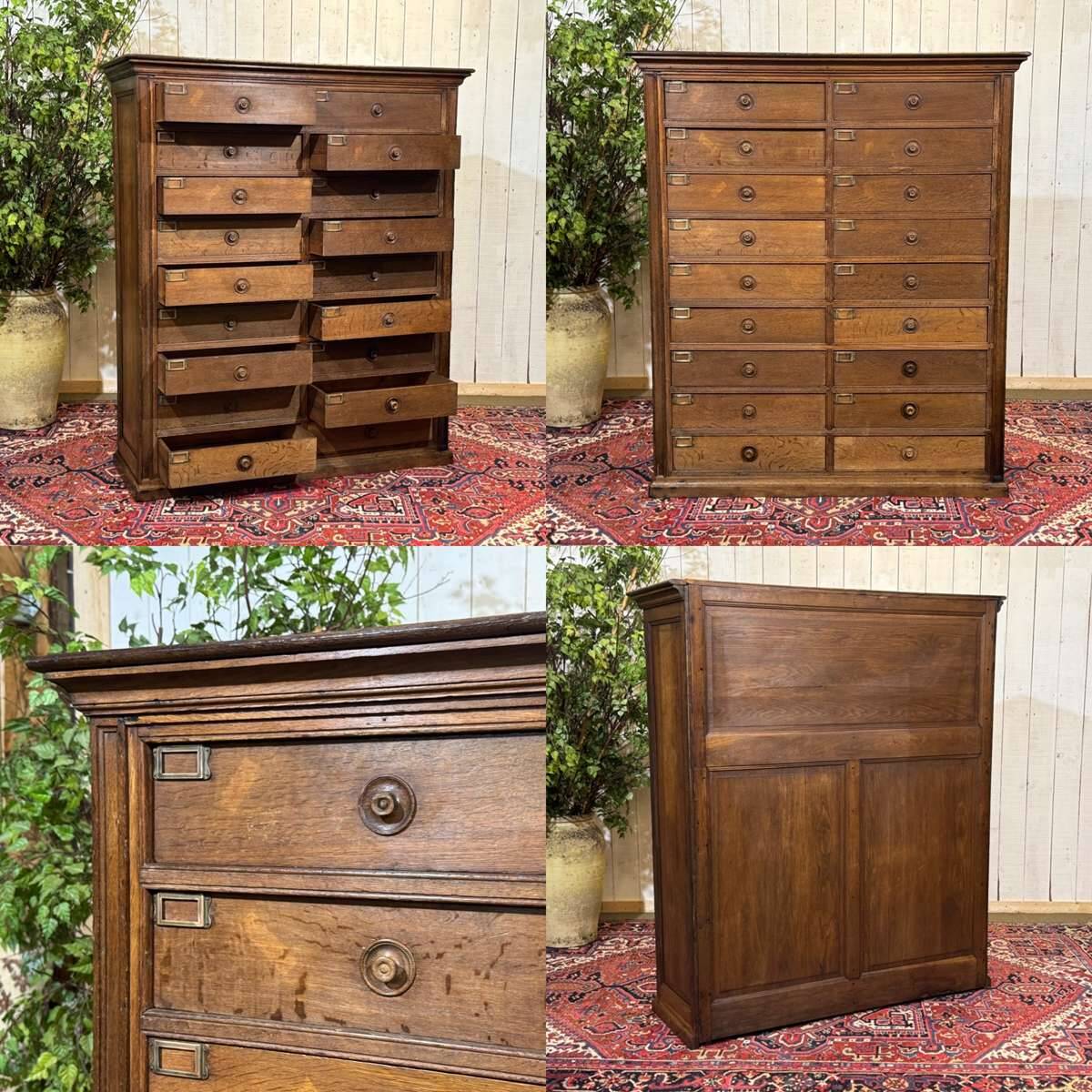 Notary's cabinet with 18 drawers in oak and fir from the early 20th century.