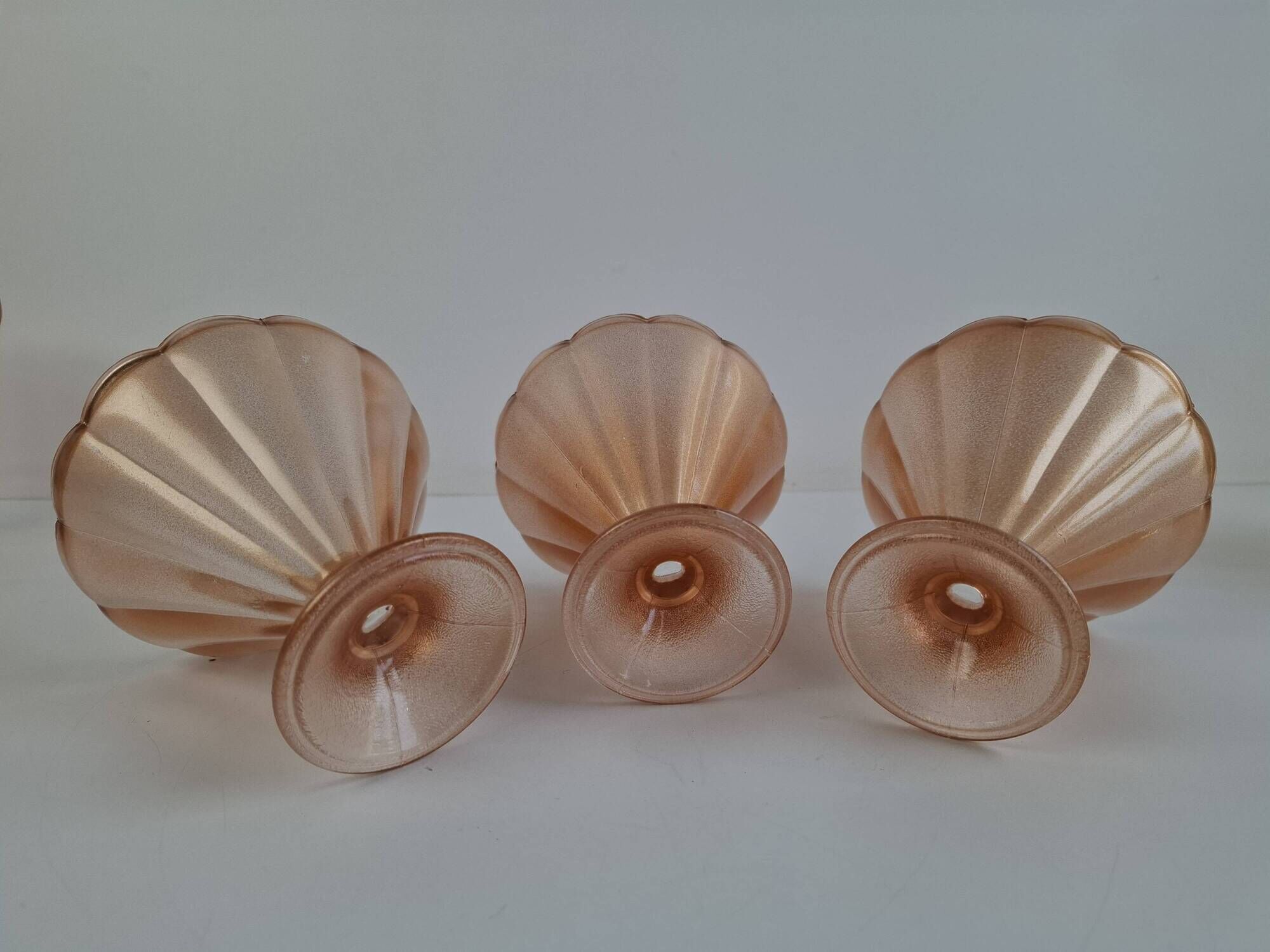 Set of 6 Art Deco Pink Rosaline Glass Dessert Bowls, Czechoslovakia, 1930s