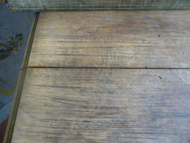 Square wooden table with 3 extensions