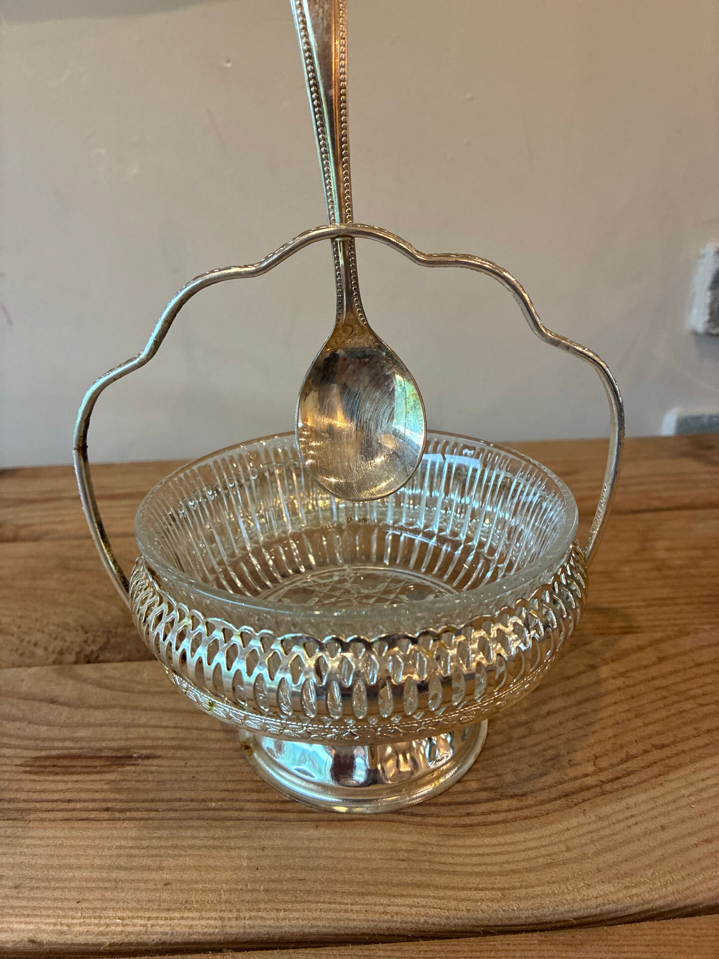Pair of vintage jam jars / bowls – Moulded glass & mo