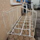 Old metal bebe bed