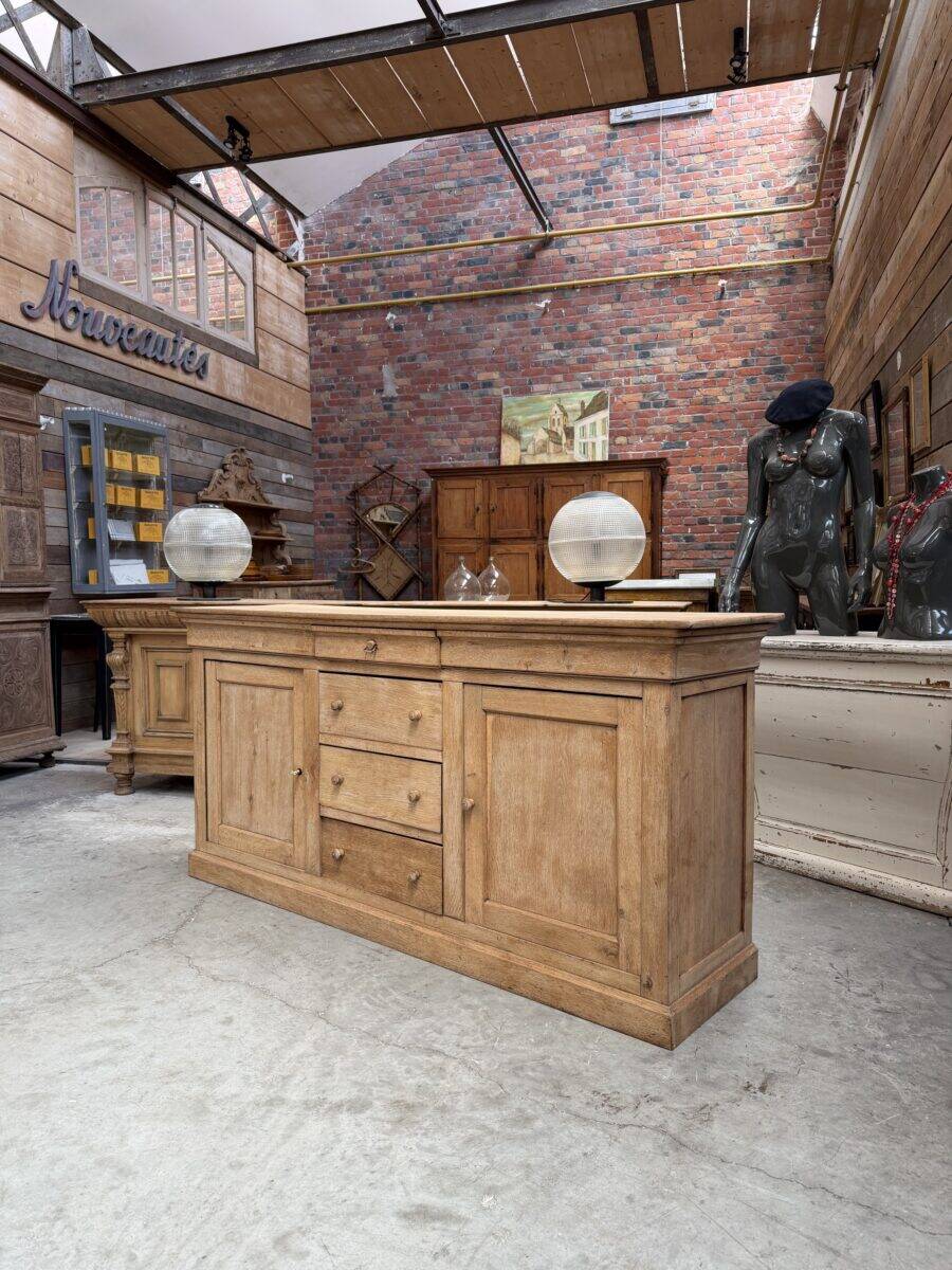 Enfilade in solid raw oak from the 19th century.