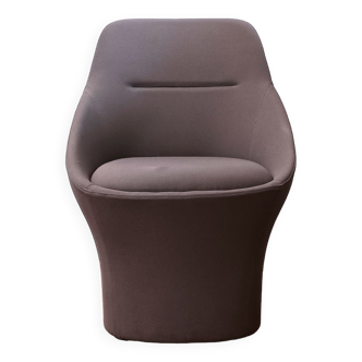 Ezy designer armchair, Christophe Pillet