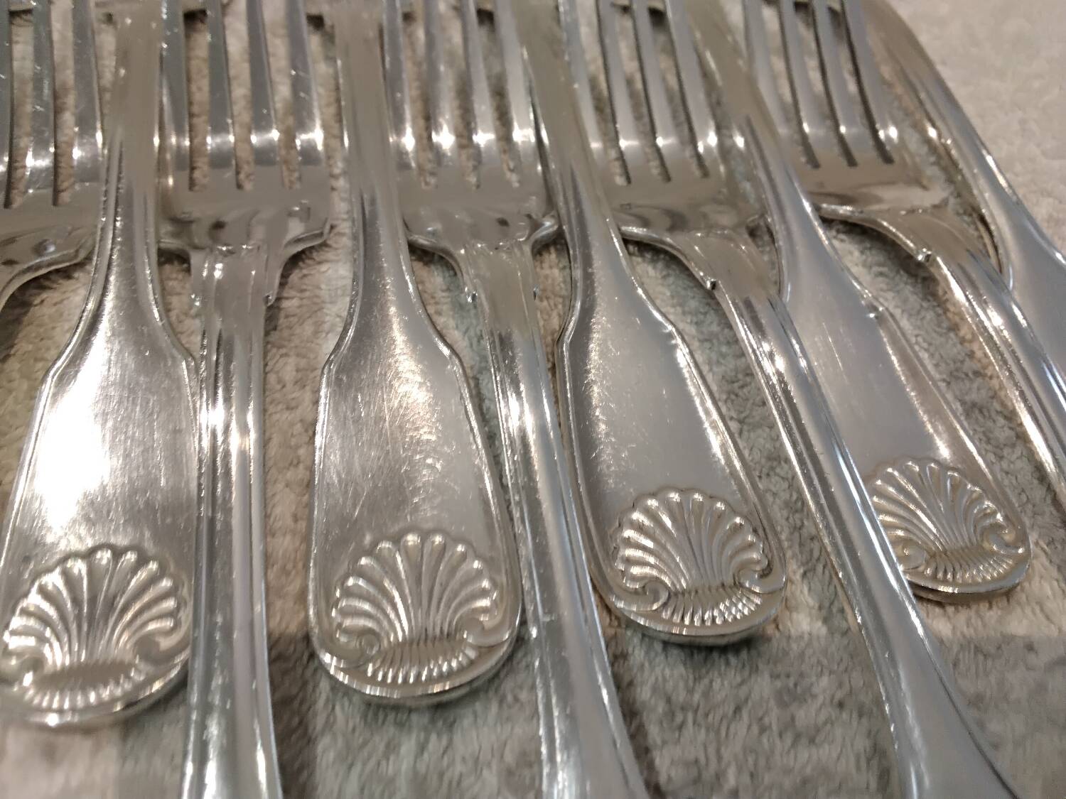 12 silver-plated table forks by Christofle Vendôme