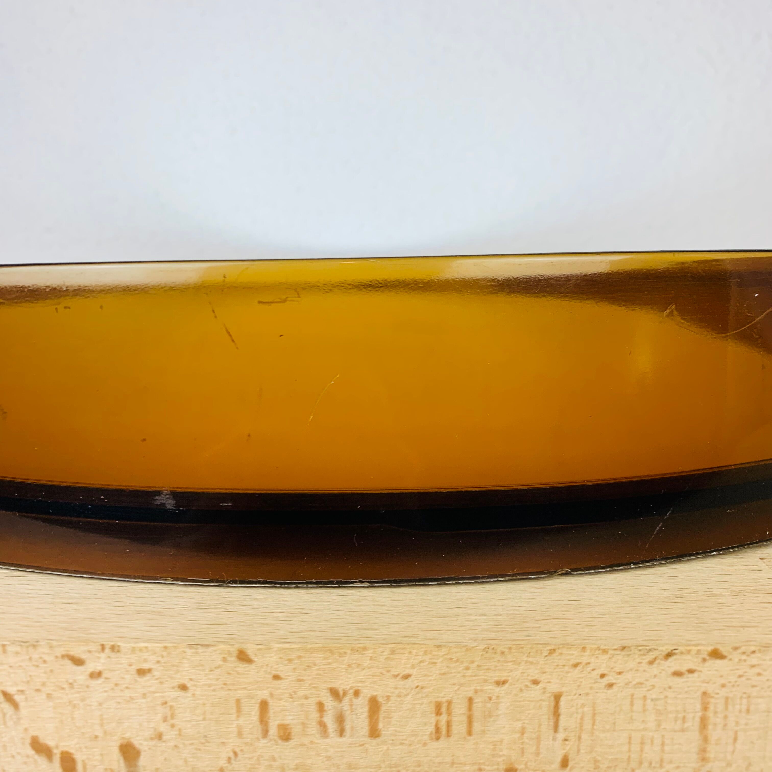 Syla 710 round mirror amber strapping