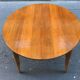 Table ronde scandinave avec verre