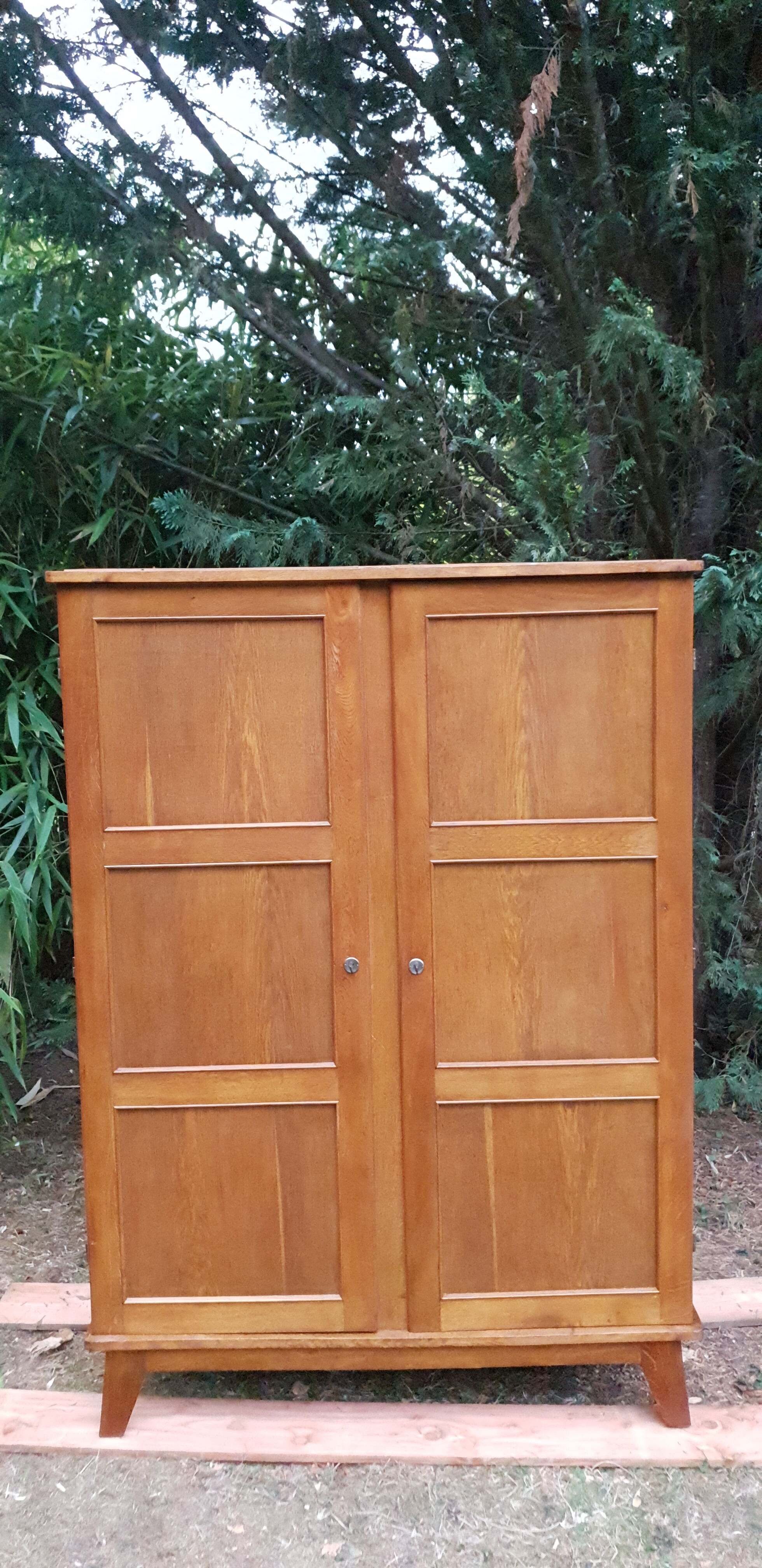 Wardrobe by René Gabriel