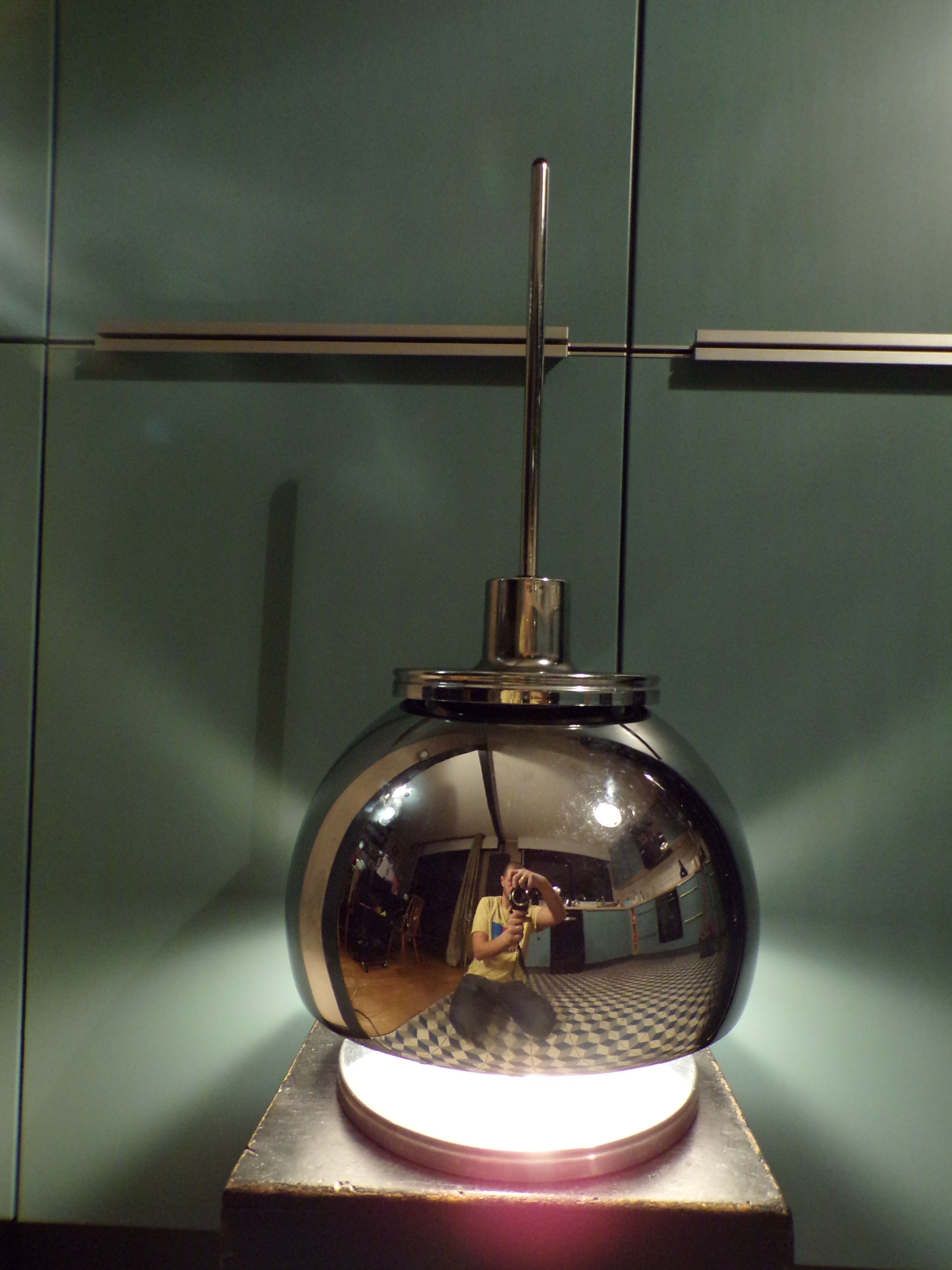 Chrome metal mushroom lamp