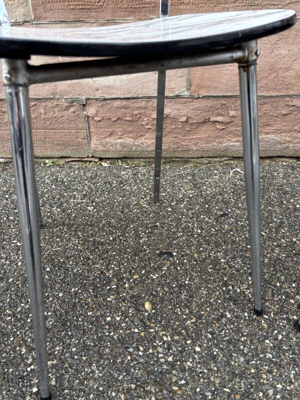 4 chaises en formica aspect marbre, France années 1950-60