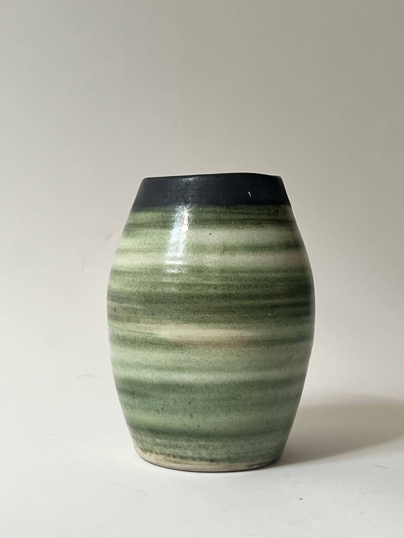 Vase in white clay with green/beige glaze - signed work