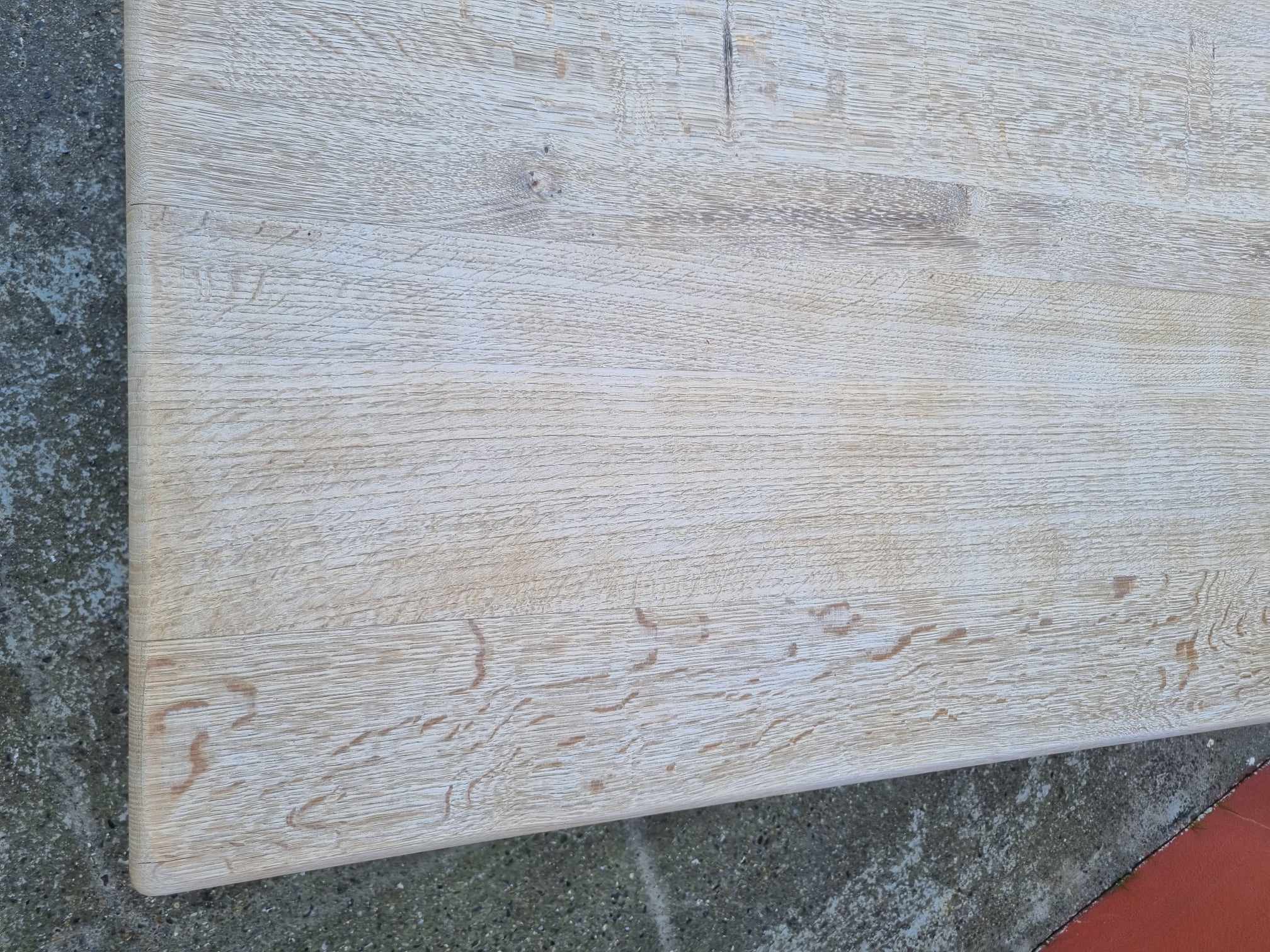 Farmhouse table