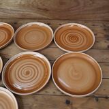 Set of 9 flat sandstone plates from Sarreguemines BP