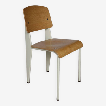 “Standard” chair by Jean Prouvé edition Vitra