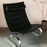 Armchair, leather PK20 of Poul Kjaerholm circa 1970