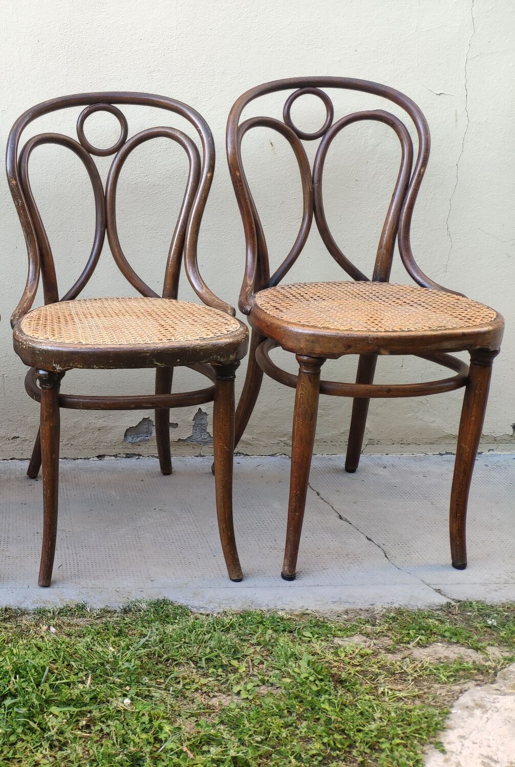 Pair of Thonet chairs nr 19/1 from 1888 ca
