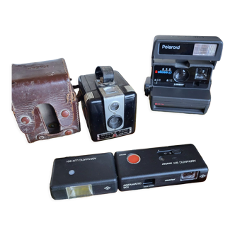 Lot vintage cameras