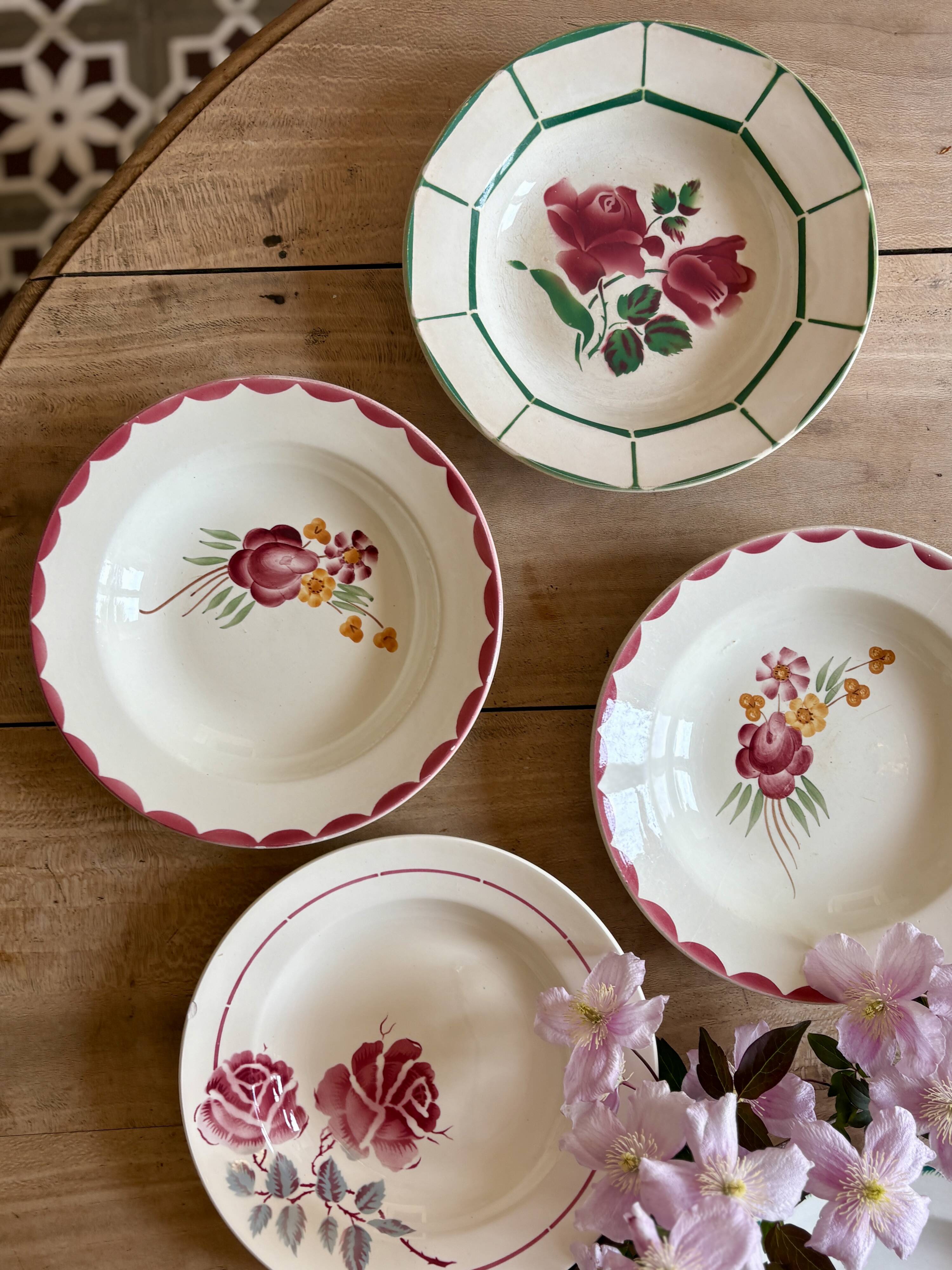 Set of 6 mismatched vintage soup plates