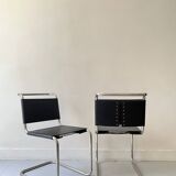 2 B33 chairs in chromed metal and black leather