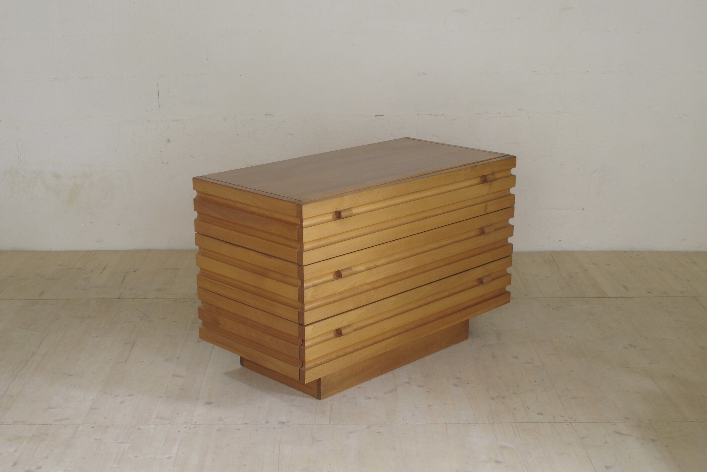 Solid elm three-drawer chest of drawers
