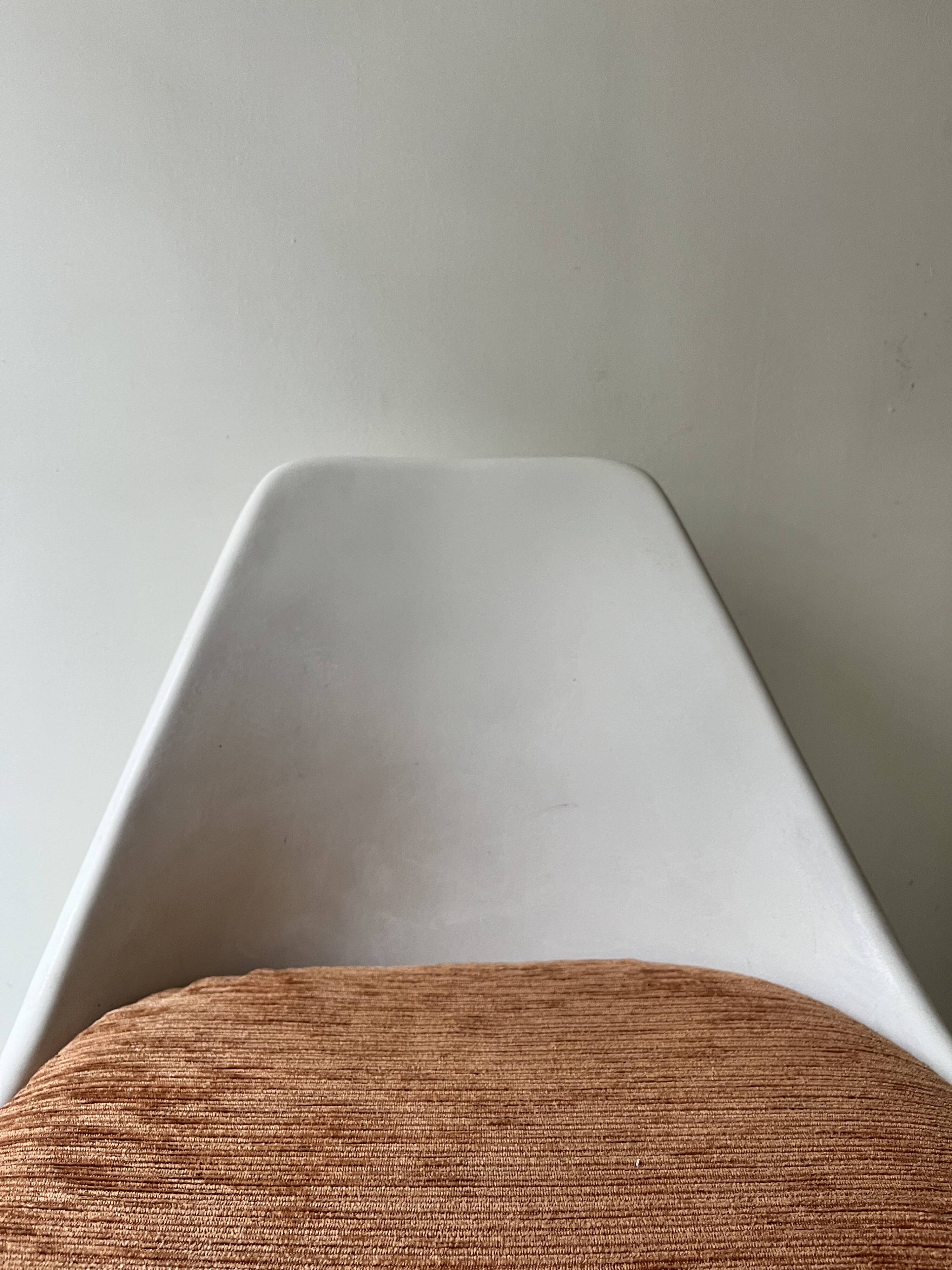 Set de 3 chaises tulipe par Maurice Burke pour Arkana, design 1970