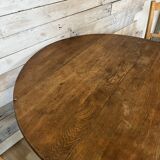 Round table with flaps