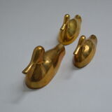 Suite of 3 brass ducks