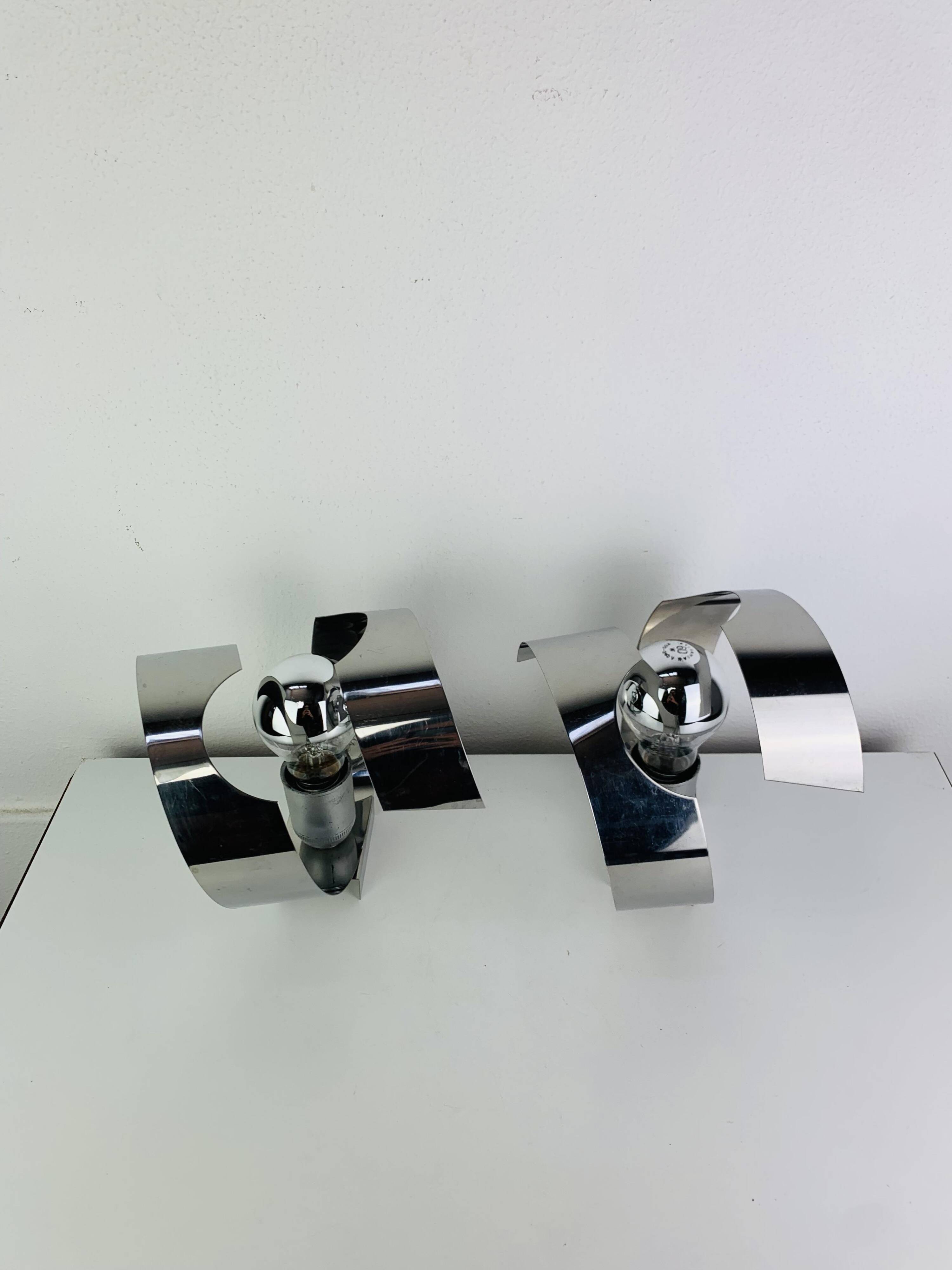 Pair of chrome spiral wall lights from the seventies/Space Age, 1970s.