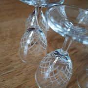 8 petits verres à liqueur vintages