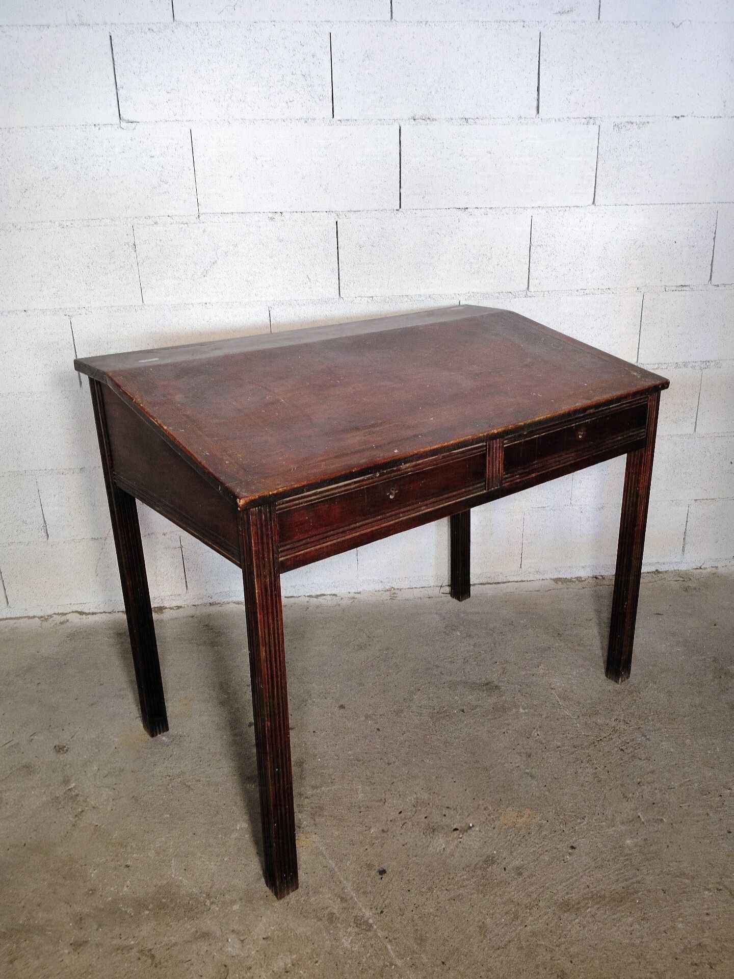Antique Writing Desk in Solid Wood Louis XVI Style