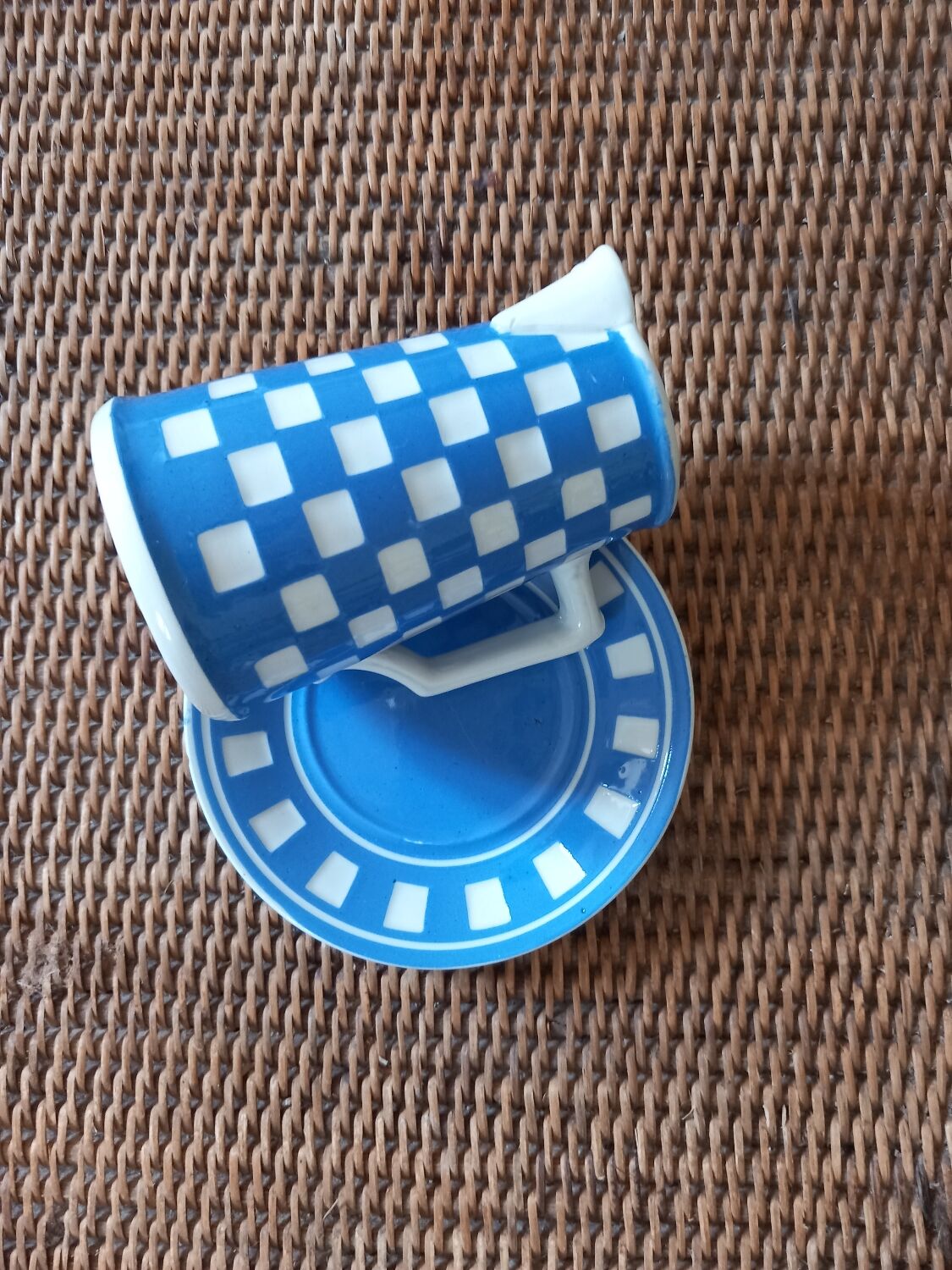 Digoin pitcher and plate