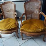 Paire de fauteuils  style Louis XV