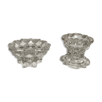 Lot of two candlesticks