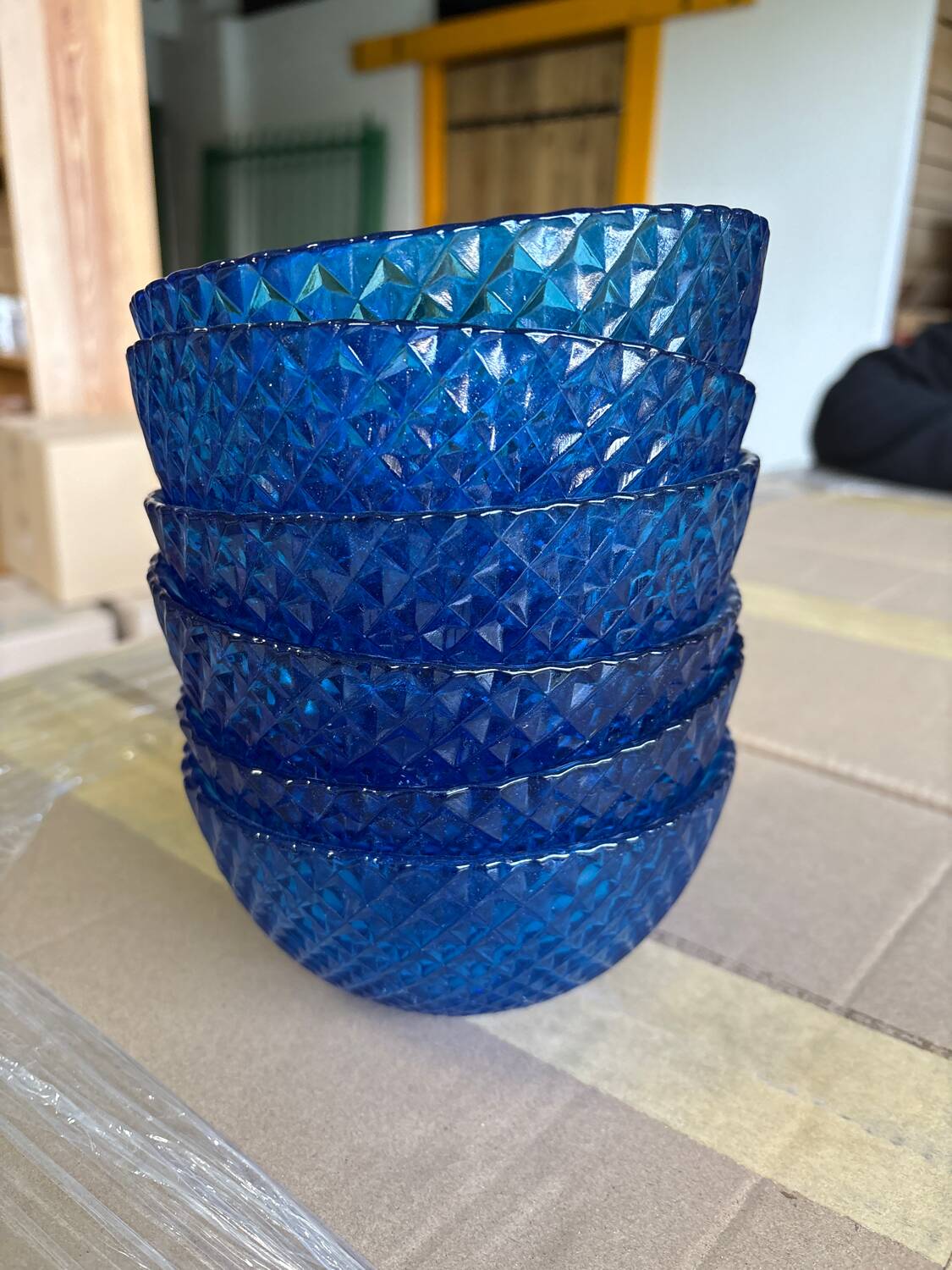 Set of 6 vintage bowls