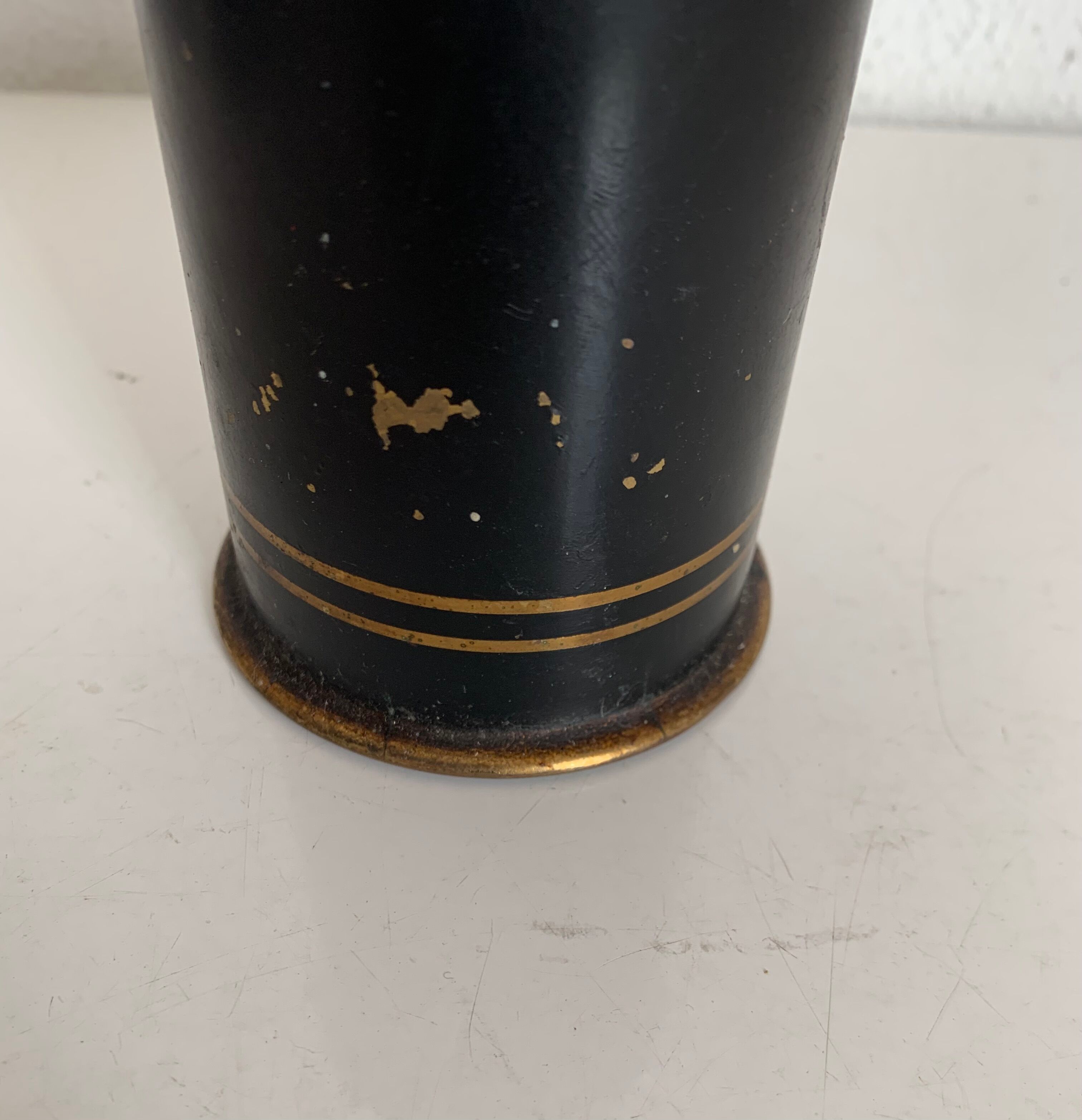 Vintage cigarette holder 1960 dispenser black and gold box - 14 cm