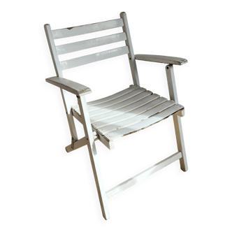 Folding wooden garden chair