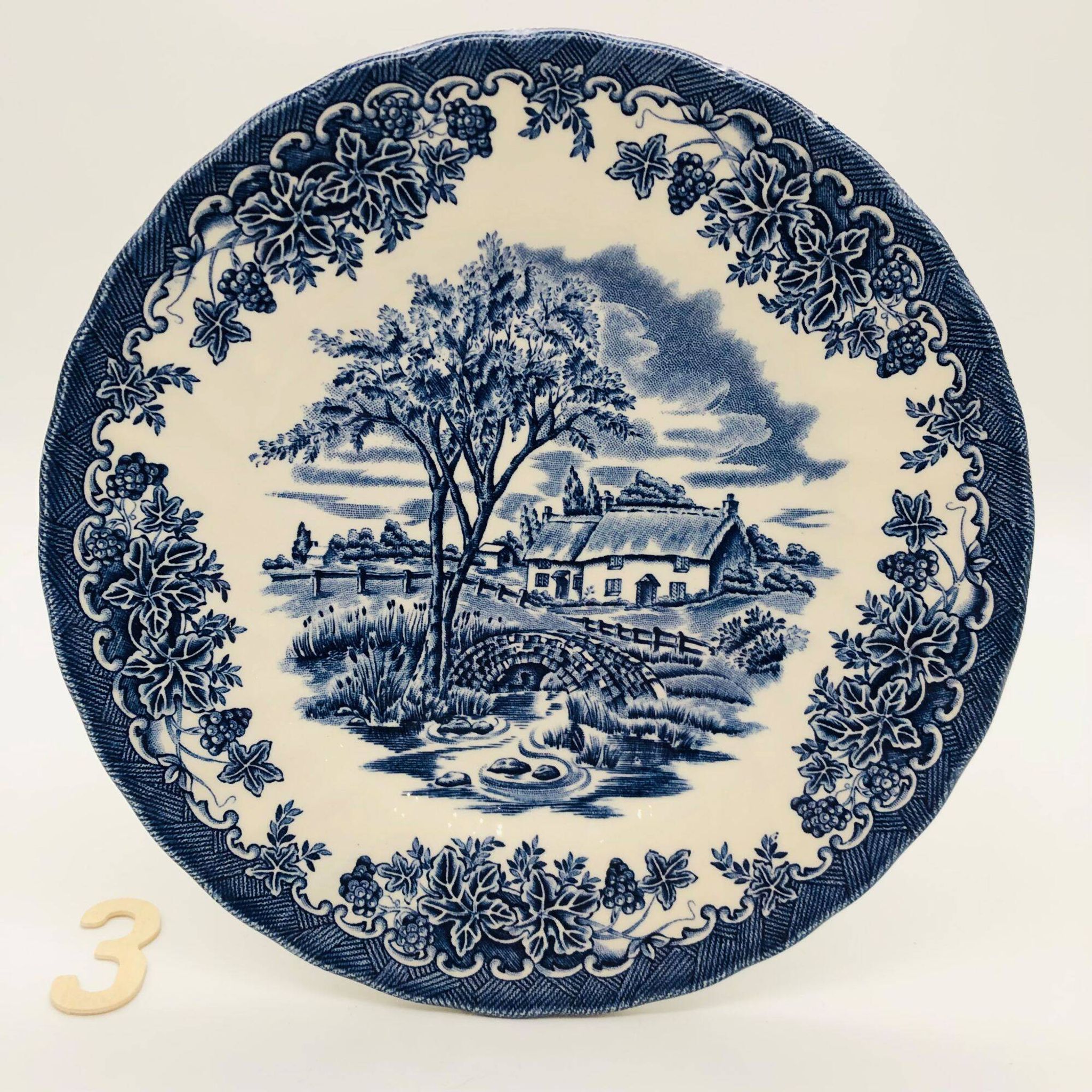 6 assiettes à dessert en faïence anglaise Myott Meakin