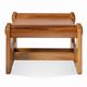 Table basse en bois avec un design géométrique
