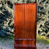 Armoire en noyer