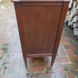Commode de style Louis XVI