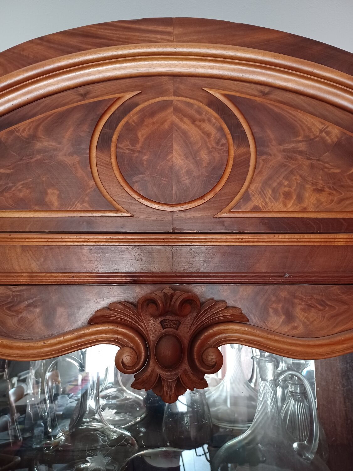 Louis Philippe display case