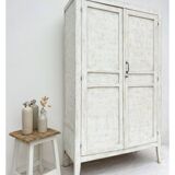 Armoire parisienne