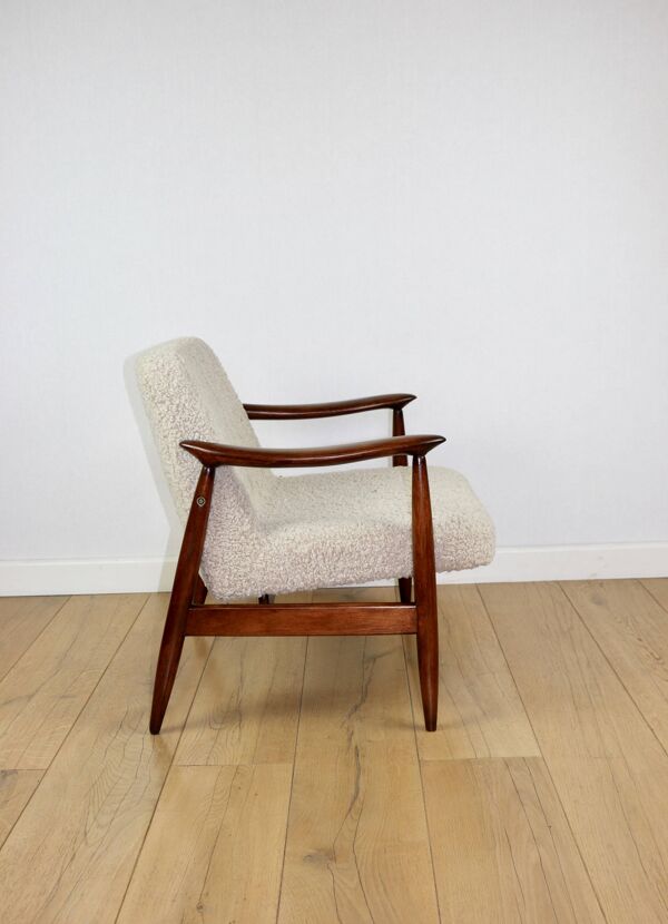 Fauteuil vintage GFM 300-202 design J.Kedziorek Loft années 70 en bouclée beige - 2 pièces disponibles