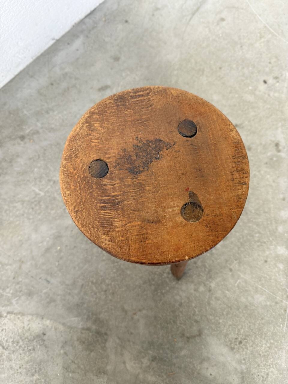 3 free-form oak tripod stools