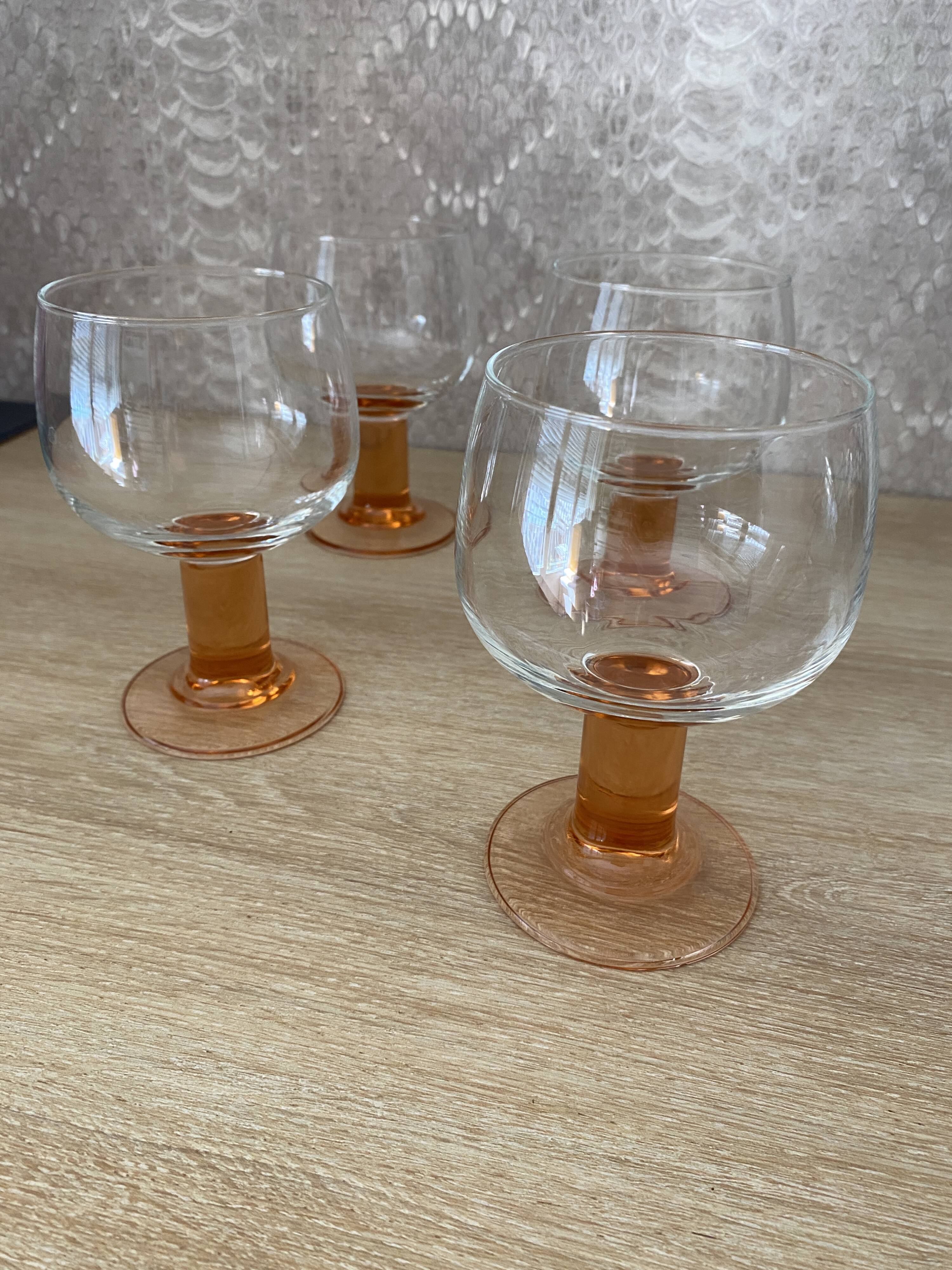 set of 4 new Luminarc stemmed glasses / Arques glassworks
