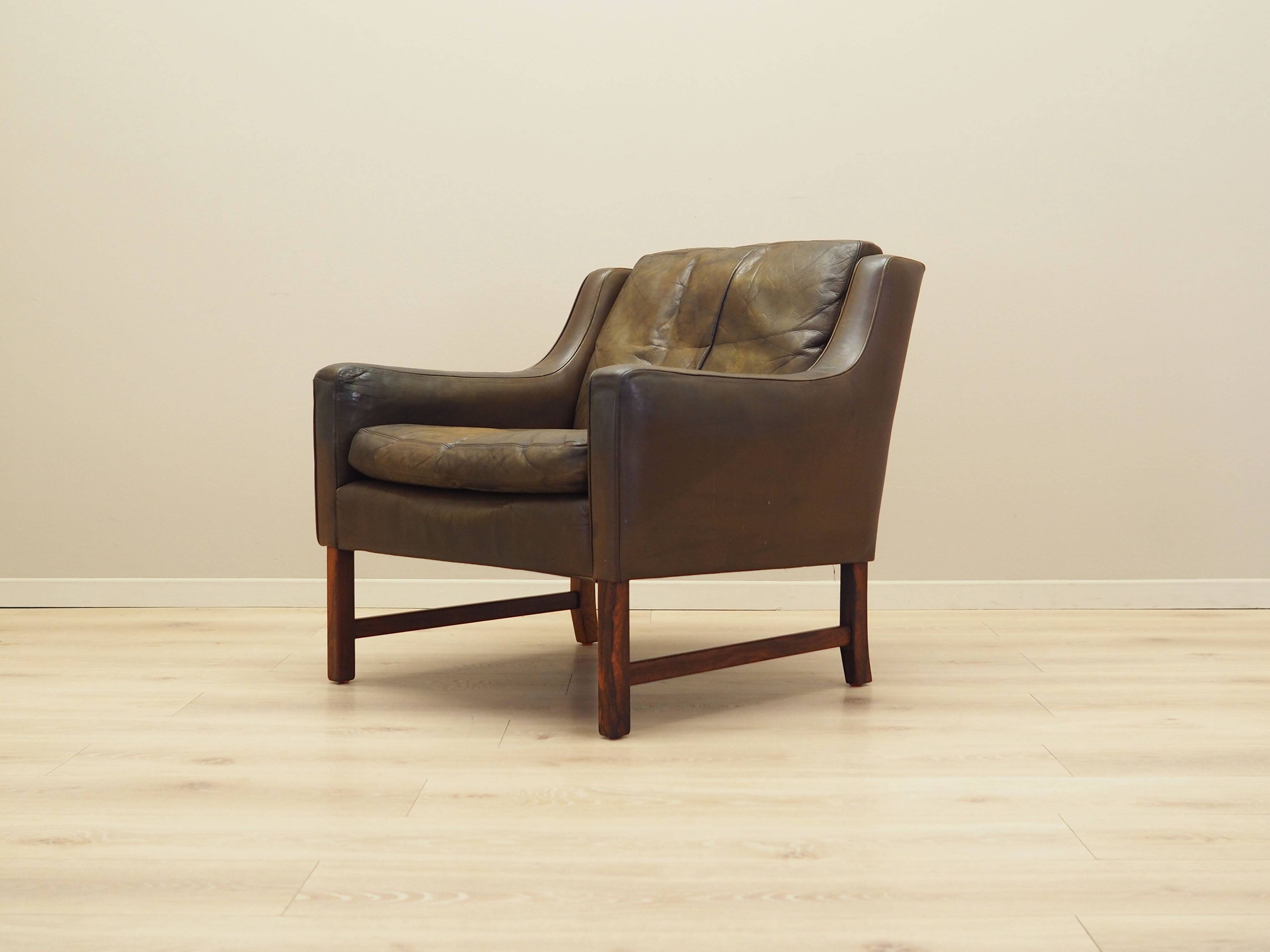 Rosewood armchair, Scandinavian design, 1960s, designer: Fredrik Kayser, pr