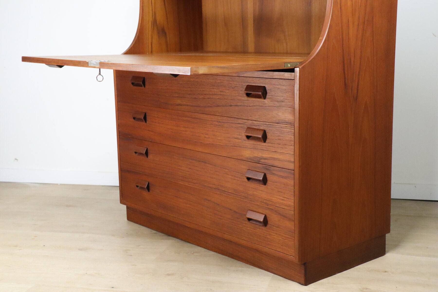 Scandinavian secretary Borge Mogensen Soborg edition, 1960