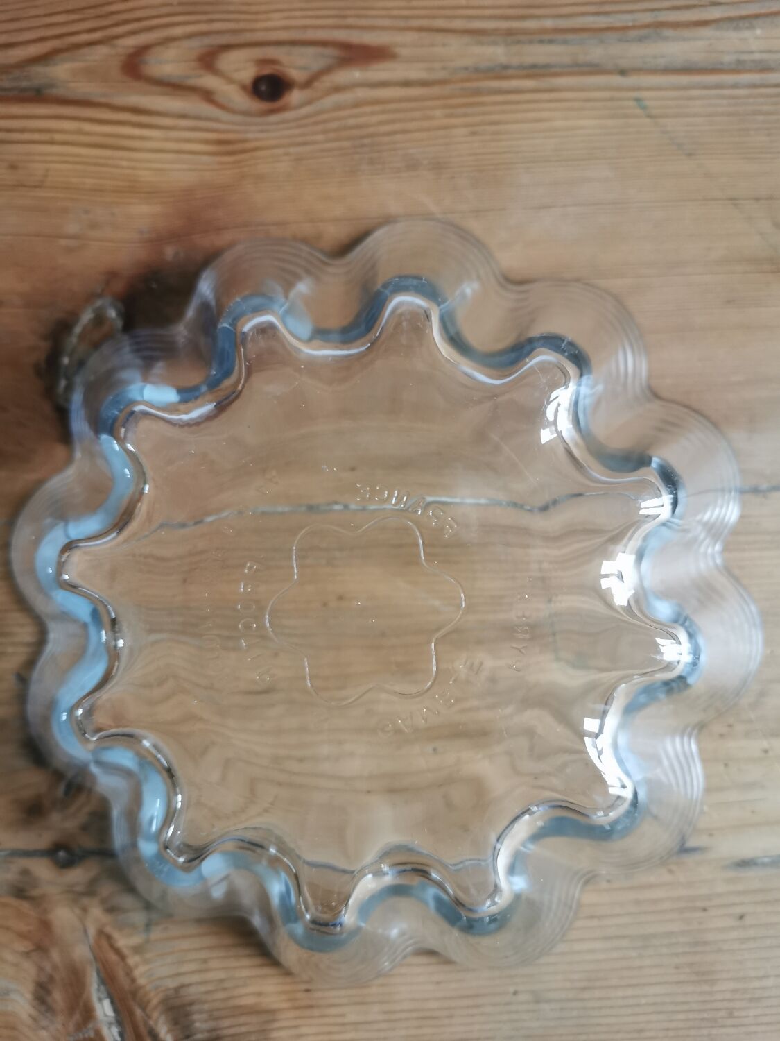 Pyrex glass flan or brioche mould