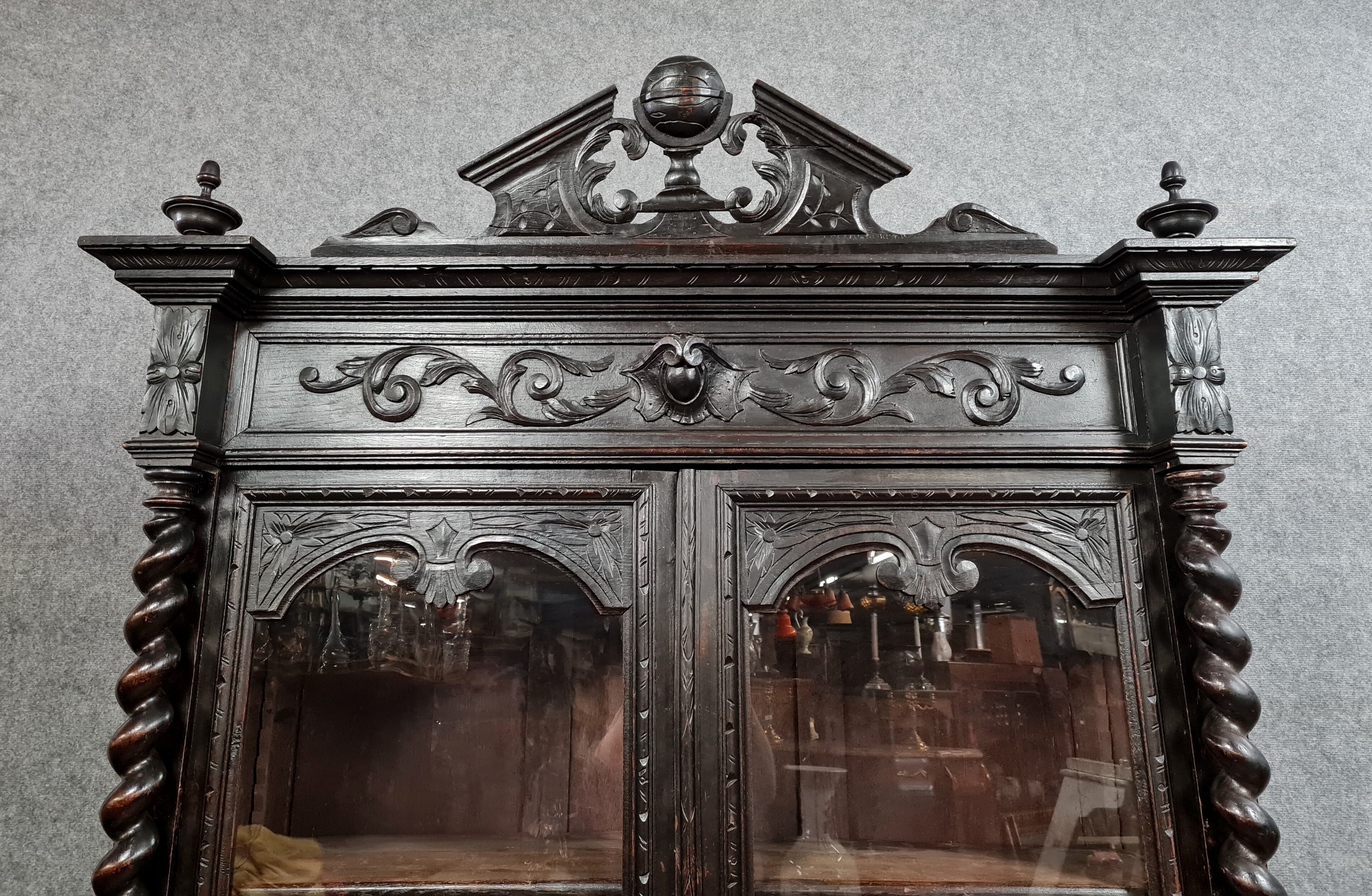 Library hunting lodge Louis XIII in blackened wood around 1850