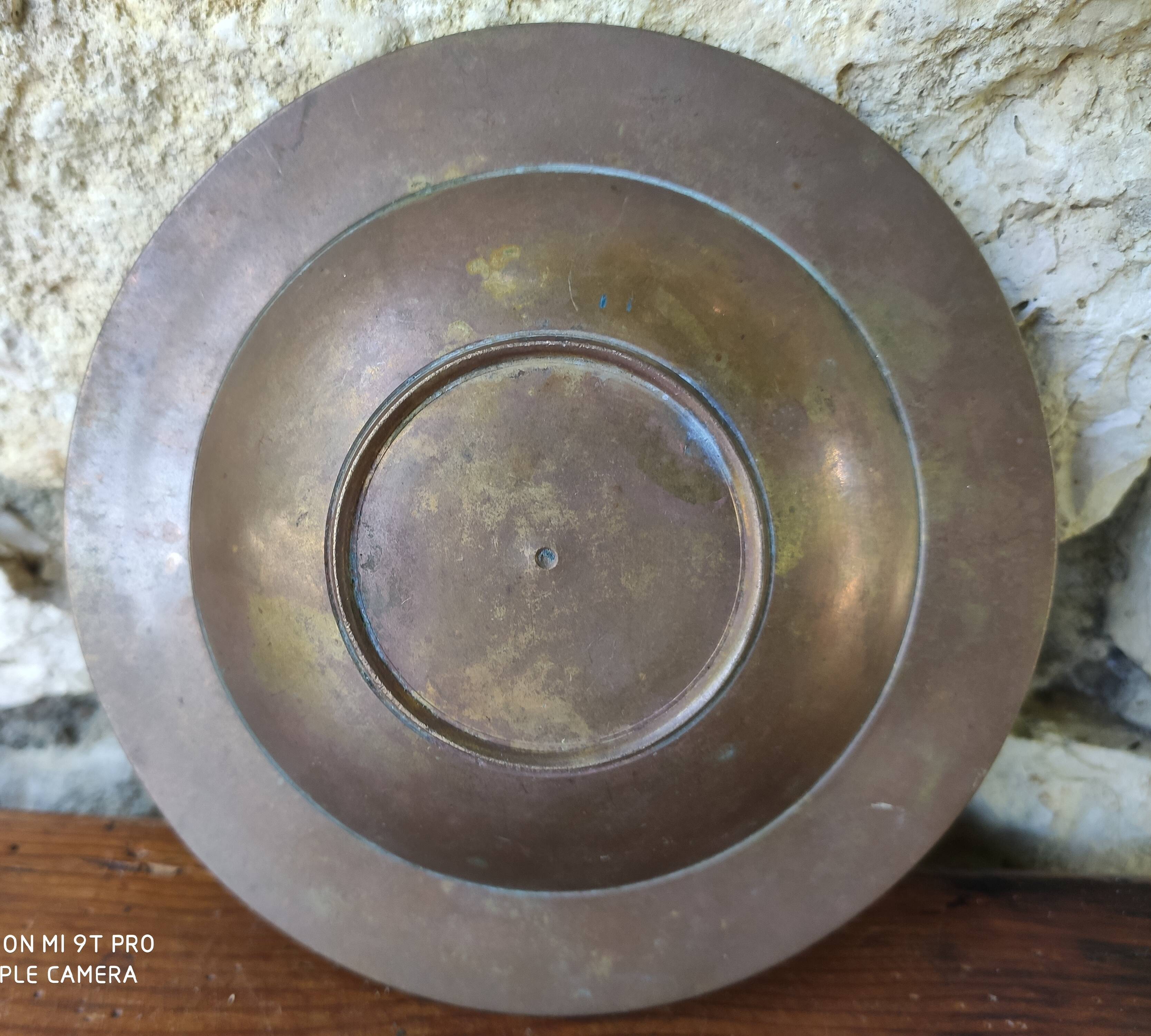 Brass ashtray with stars