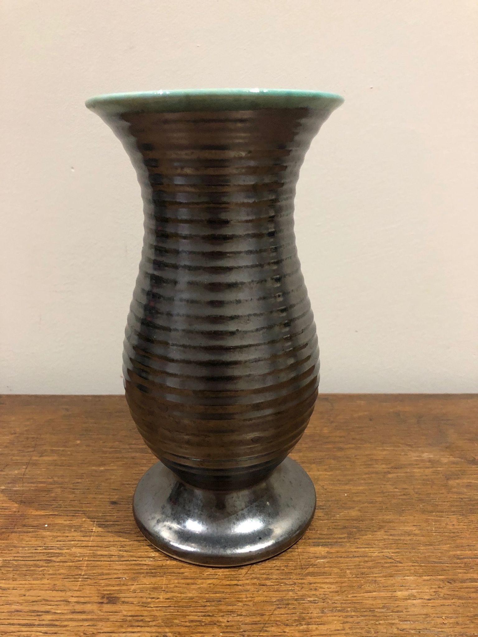 Saint Clement vase in black ceramic